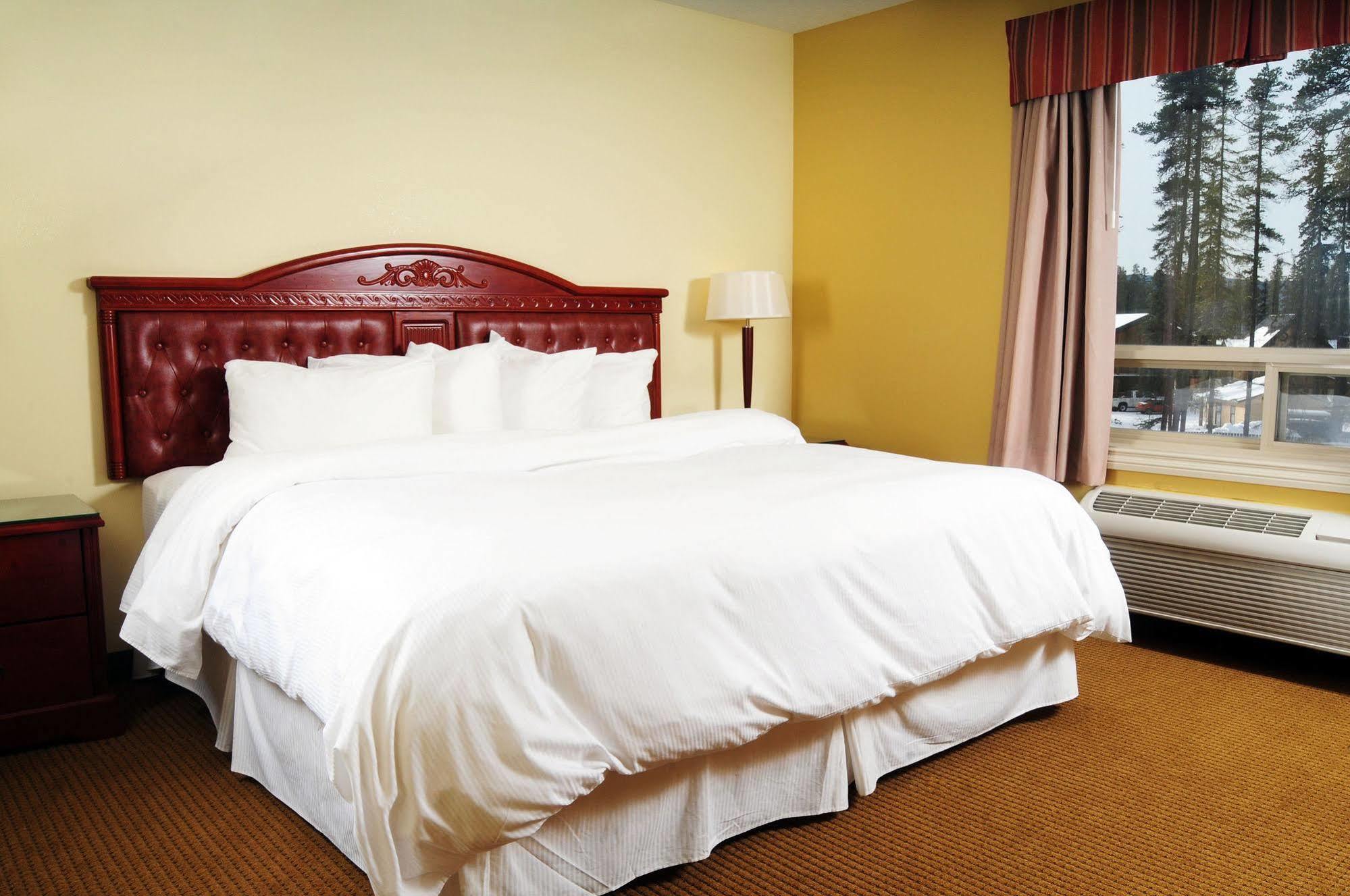Trend Mountain Hotel & Conference Centre Tumbler Ridge Quarto foto